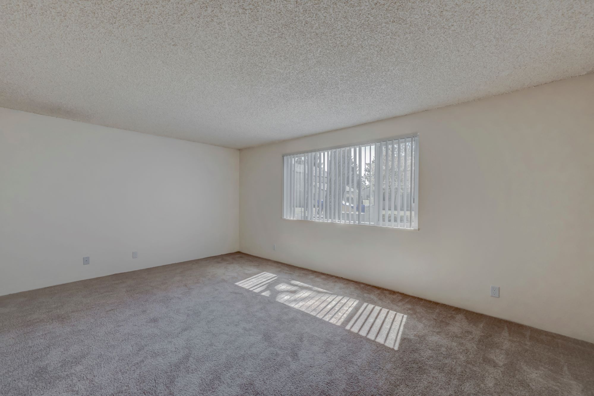 Sequoia | Classic Living Room